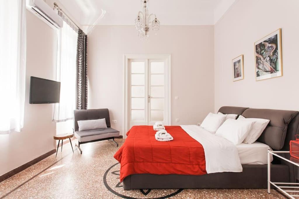 Splendid Full 5Bdr/3Bath/2Kitchens Mansion In Ath Apartment เอเธนส์ ภายนอก รูปภาพ