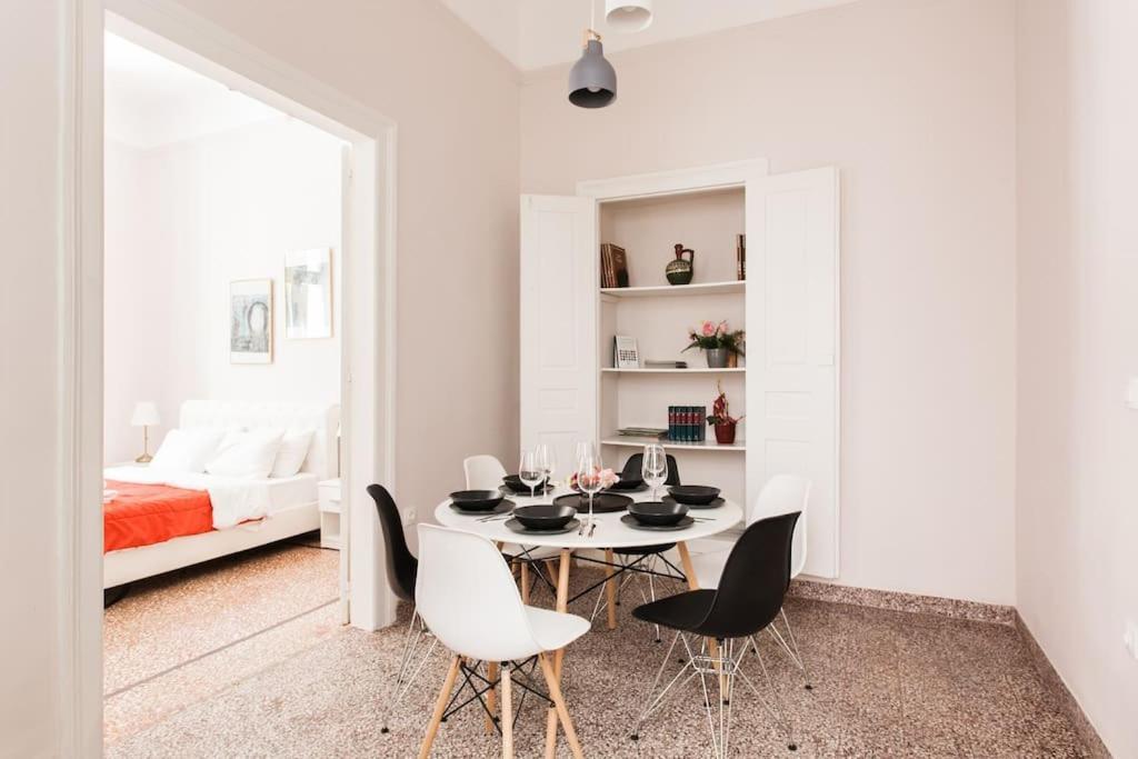 Splendid Full 5Bdr/3Bath/2Kitchens Mansion In Ath Apartment เอเธนส์ ภายนอก รูปภาพ